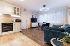 Heart of the City 2-Bedroom Apartment